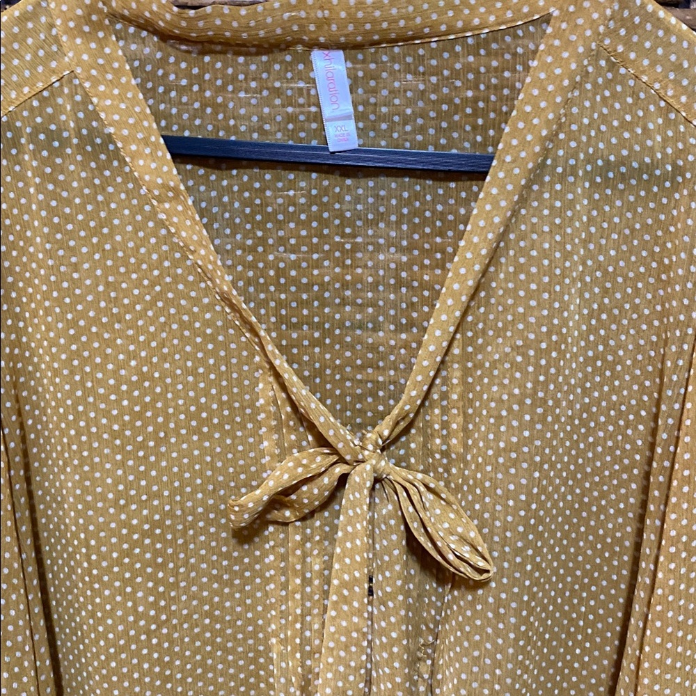 EUC Xhilaration dark, yellow gold, white, mini polkadot kitty bow blouse top XXL - Picture 3 of 8